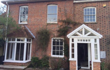 Multiple sash window styles